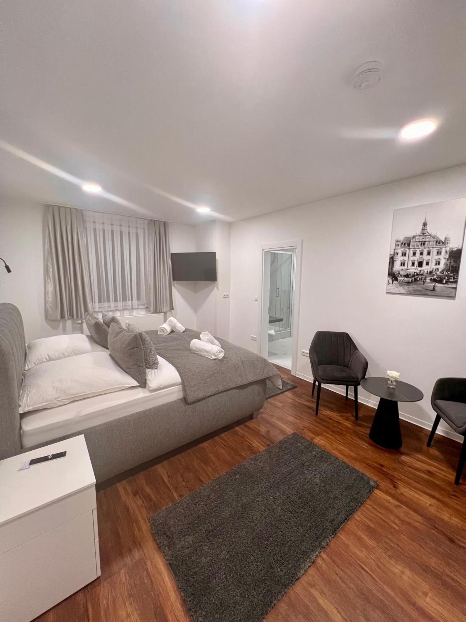Hotel Am Schlossplatz Hechingen Εξωτερικό φωτογραφία